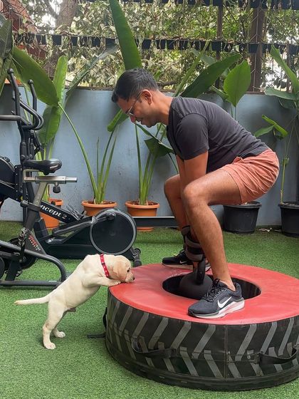 Our four-legged trainer giving some encouragement. The friendly and relaxed atmosphere means even pets are part of the family.