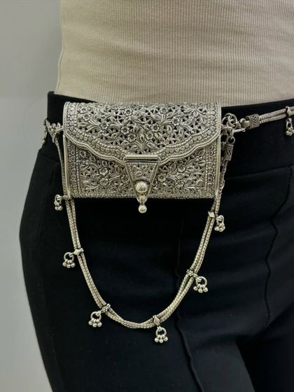 Unique Clutches & Accessories photo 10