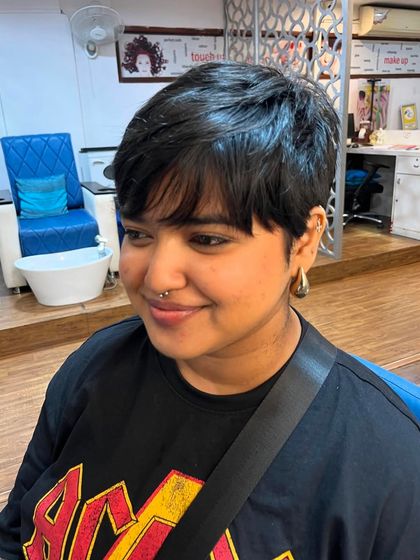 Rohit - Haircuts Chic Short Cuts: Bobs & Pixies photo 19