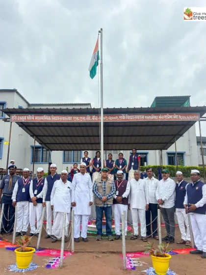 I was honored to be the chief guest for the Independence Day celebration at Hari Uddhav Dhotre Madhyamik Vidyalaya in Pune, standing with the staff and community leaders.