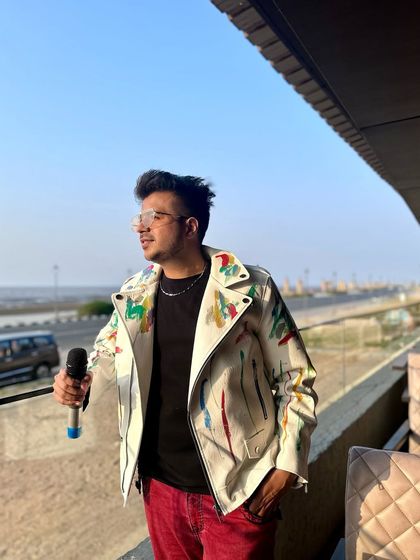 More Moments & Behind the Scenes photo 4