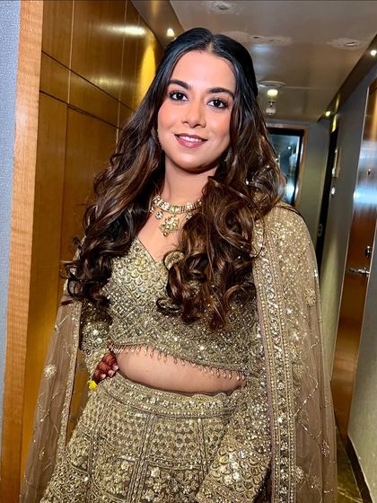 Glamorous Sangeet, Engagement & Reception Looks photo 59