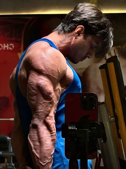 Anupam Adarsh Mishra - Strength and Physique Coaching The Aesthetic Blueprint photo 206