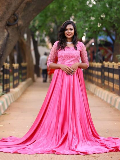 Sonisha Bridal House - Bridal & Photoshoot Rentals Photoshoot Gowns & Lehengas photo 3