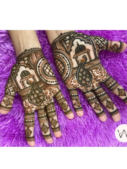 A Navratri special design featuring majestic peacocks in a jharokha window, perfect for celebrating the festival.