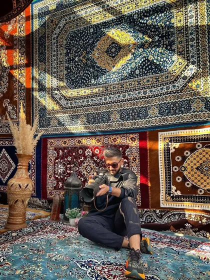 Another shot of me in action, composing a portrait amidst the rich textures and colors.