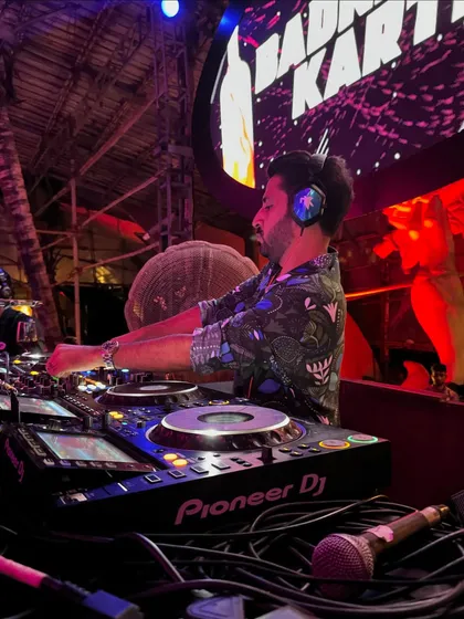 My work as a mentor is grounded in my experience as a performing artist. This shot is from a corporate gig for Coca Cola in Goa, where I was back on deck duties, connecting with the crowd and putting my skills into practice.