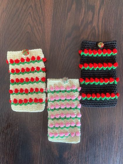 The collection of stylish tulip mobile pouches, perfect for keeping your phone safe and your hands free.