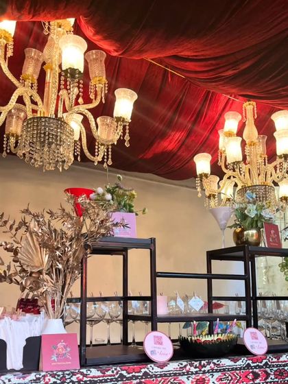 Elegant Bar Setups photo 9