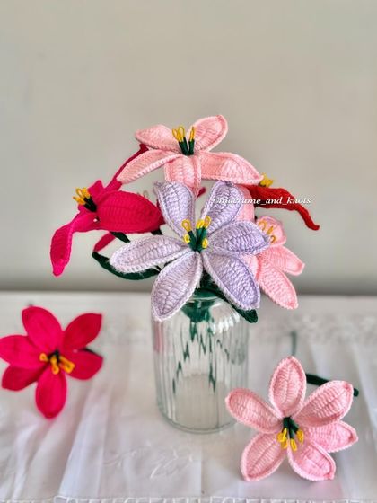 Shikha Agarwal - Crochet Flower Bouquets & Arrangements Delicate Lilies photo 7