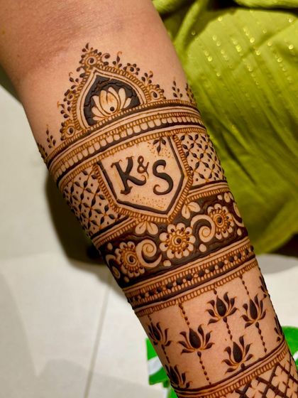 Mitali - Bridal Mehendi Custom Story & Portrait Mehendi photo 46