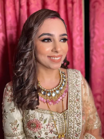 Akshita looking confident and chic for her final wedding celebration.