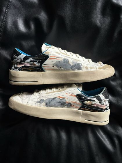 A top-down view of the custom Golden Goose sneakers.