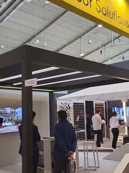 Exploring different outdoor solutions at the expo. Our goal is to be a one-stop shop for all high-quality outdoor automation needs, from pergolas to advanced shading systems.