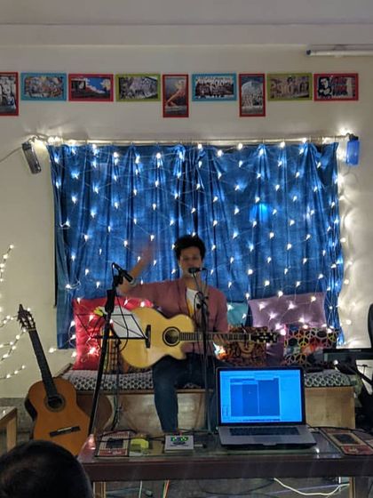 A throwback to my very first solo set where I played all original music. It was a huge step for me to overcome my fears and put my own stories out there. This night means a lot to me.