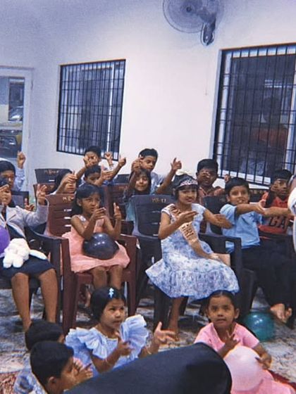 Birthday Party Magic photo 14