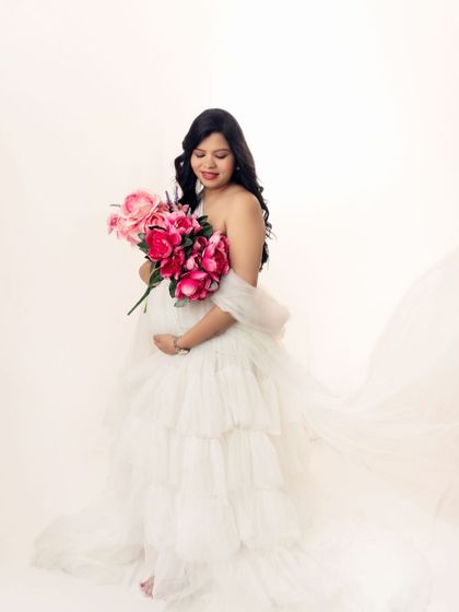 Anitha - Maternity Photography Glamorous Gown Portraits photo 19