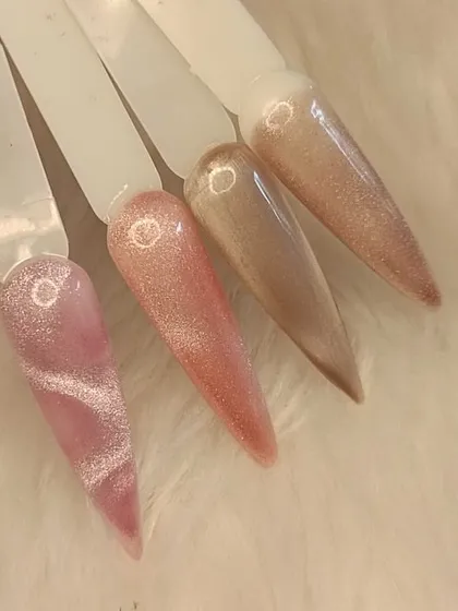 A collection of my pink and nude cat eye polish swatches.