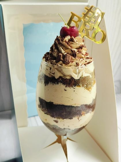 Perfect for Parties: Dessert Cups & Shots photo 6