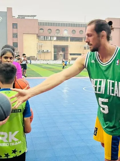 A visiting coach from France interacting with our students. These clinics are a fantastic way to boost skills and get inspired by international professionals.