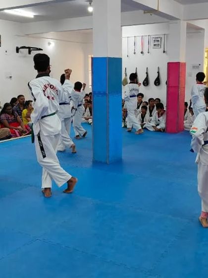 CTA Taekwondo & Fitness Clubs - Taekwondo for Kids & Teenagers Core Training: Discipline, Forms & Fitness photo 213