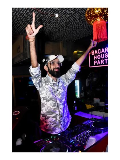 The DJ Rupesh Brand photo 22