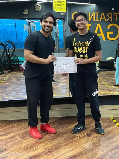 Congratulations to our dancers in the Advance Beginners Jazz batch. We also want to thank all the parents who consistently support their kids on this journey.