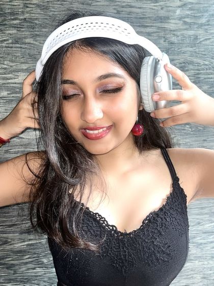 More of My Vibe photo 4