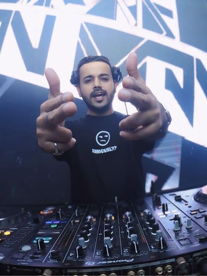 Visuals & Special Effects photo 13