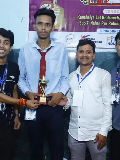 Our senior athlete recognized for his performance at the Vijay Cup.