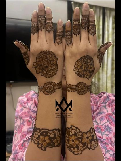 Azra Mehendi - Mehendi Artistry Party & Guest Mehendi photo 6
