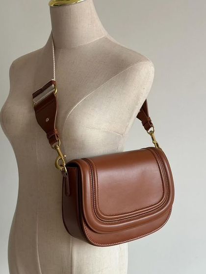 The Noble Leather Square Bag photo 6