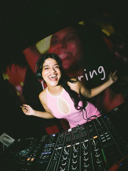 Manisha D'souza - DJ Services High-Energy Club Nights photo 4