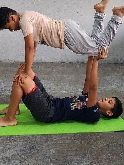 Swimsquare - Kids' Gymnastics Camp Partner & Group Acrobatics photo 37