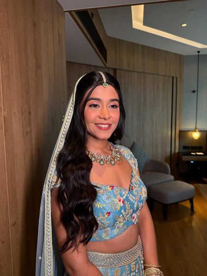 Flowing Waves & Curls photo 41