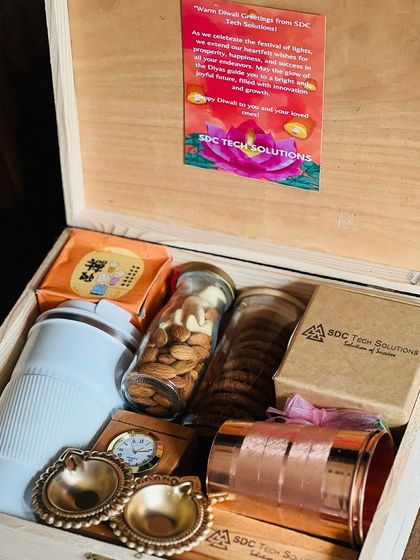 Gift Hamper - Corporate Gifting Branded Corporate Hampers photo 25