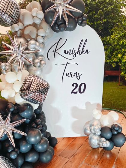 Chic Celebrations for Adults photo 27