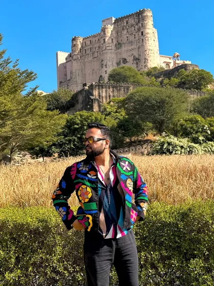 Hosting at the majestic Alila Fort Bishangarh. This heritage property offers a truly royal wedding experience.