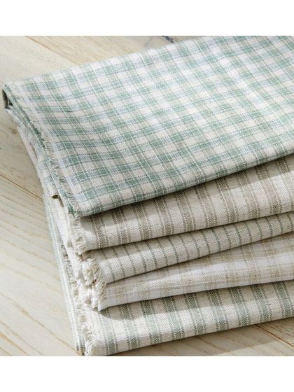 Home Stories - Bespoke Fabric & Wallpaper Design The Fabric Library: A Study in Texture & Print photo 7