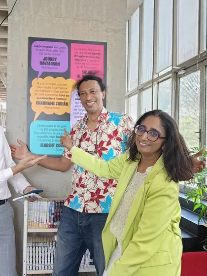 Our team with visiting author Johary Ravaloson at the 'Écrire en français' exhibition. We love connecting our students with the creators behind the books they read.
