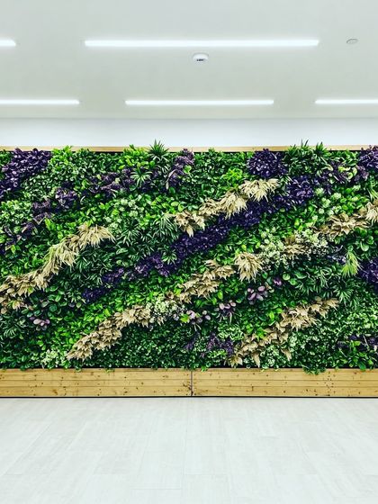 Statement Features: Vertical Gardens & Water Walls photo 19