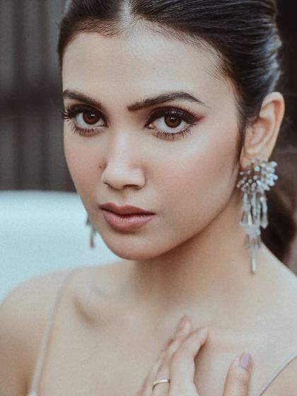 Celebrity Portraits: Women photo 10