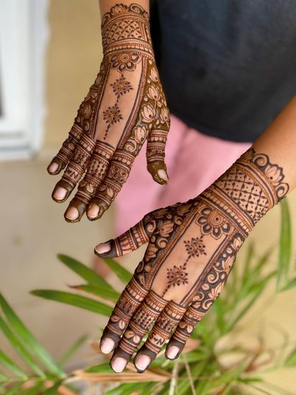 Mitali - Mehendi for Special Occasions Engagement & Pre-Wedding Celebrations photo 51