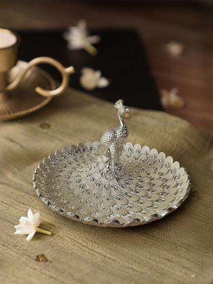 Ornate Serveware & Centerpieces photo 3