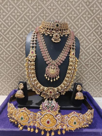 Lotus Bridal Studio - Wedding & Event Jewellery Rental Timeless Temple & Gold-Look Jewellery photo 43