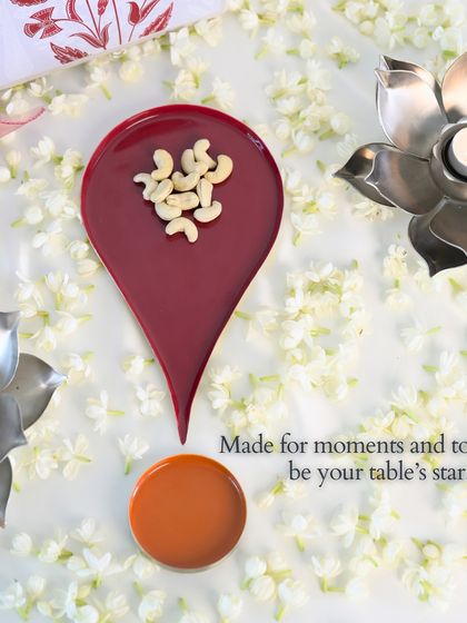 Symbols of Celebration: Festive Serveware photo 13