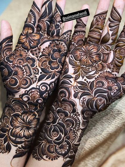 A stunning, high contrast design with bold floral outlines and dark shading. This is a perfect example of my signature intricate style.