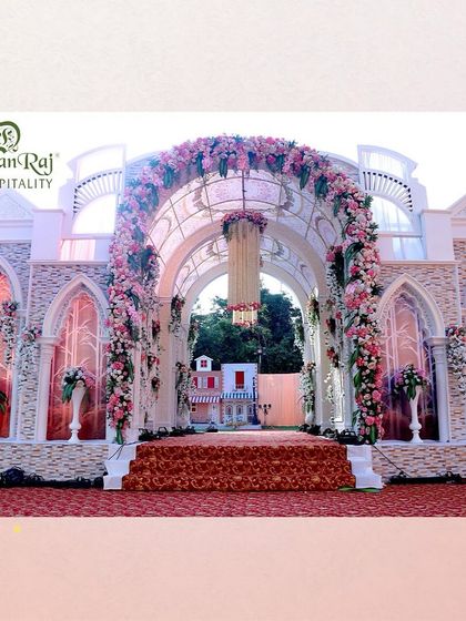 Custom Decor: From Dream to Reality photo 12