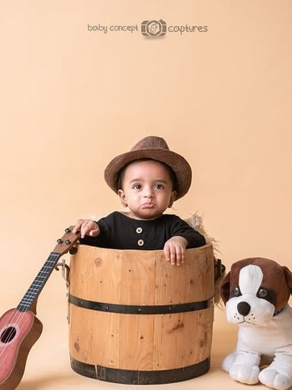 Another shot from the barrel series, this time with a toy dog and a ukulele to create a playful little scene.