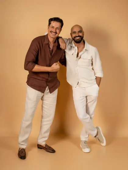 Bringing together two distinct personalities like Sumeet Vyas and Raghu Ram for a "Portraits of Fatherhood" campaign was about finding a shared connection. This shot captures their camaraderie and teamwork, reflecting the collaborative spirit of the project.